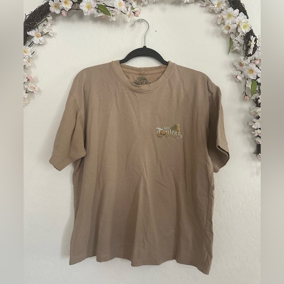 Newport Brown Graphic Tee - Picture 1 of 5